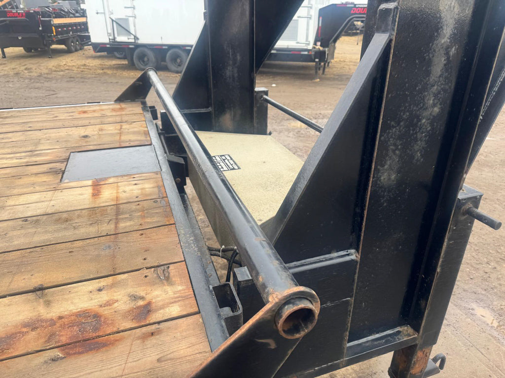 Pre-Owned 2023 Canada Trailer Full Tilt 3:7000LB Axles