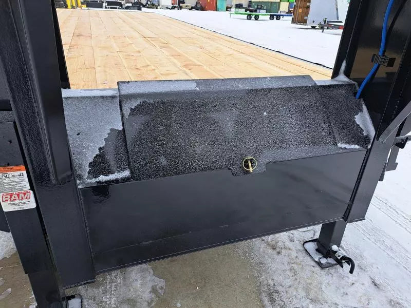 2026 Double A Trailers GHB258-28 35644