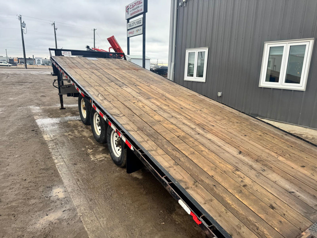 Pre-Owned 2023 Canada Trailer Full Tilt 3:7000LB Axles