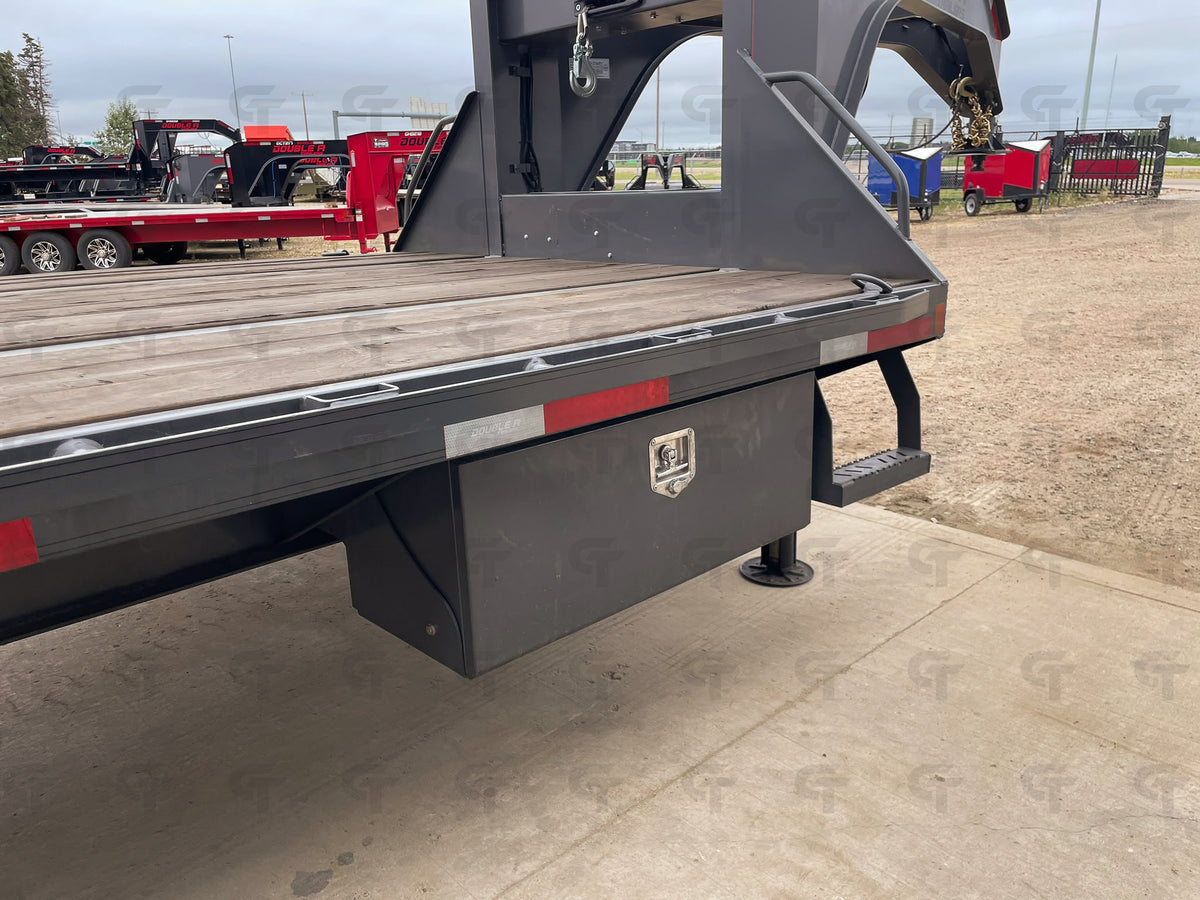 2027 Double A 40' Gooseneck Highboy/Deckover Beavertail Trailer · Tandem 12K