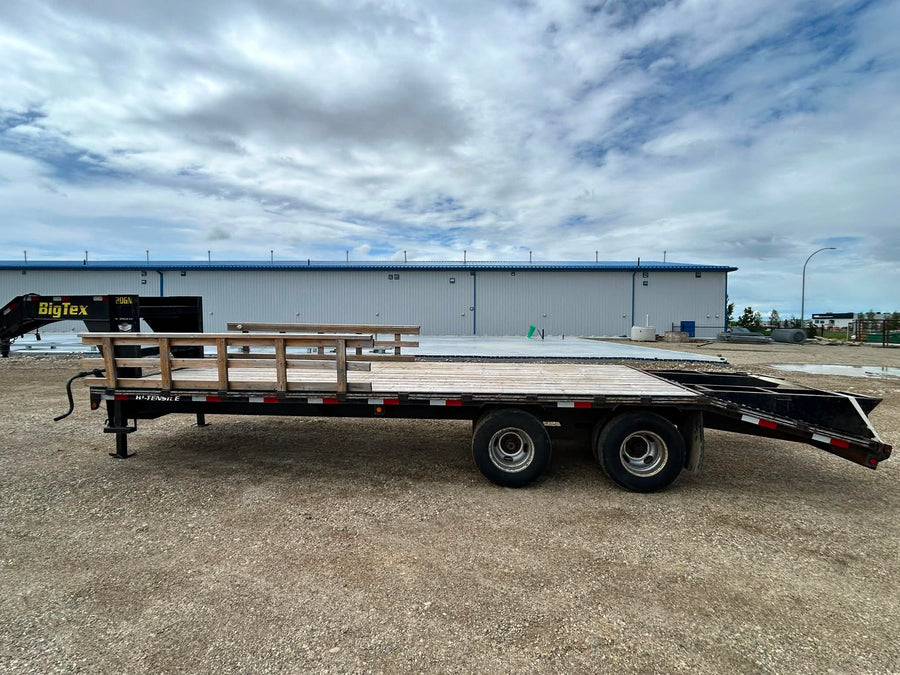 Pre-Owned 2011 BigTex 20GN-20BK+5-25 86567