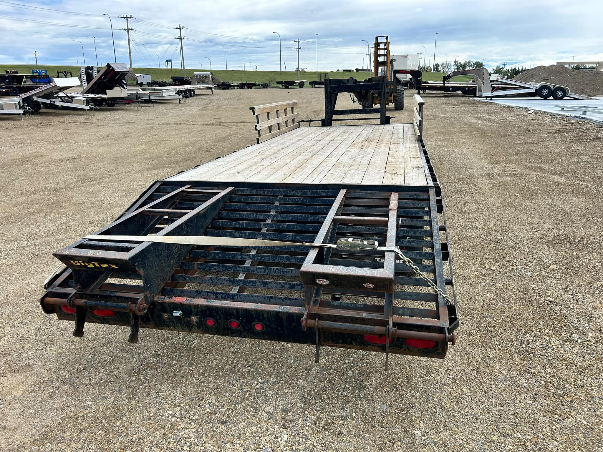 Pre-Owned 2011 BigTex 20GN-20BK+5-25 86567